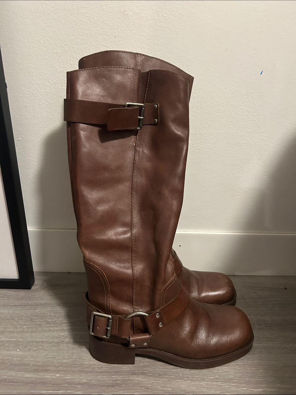 Clara Leather Block Boot size 8